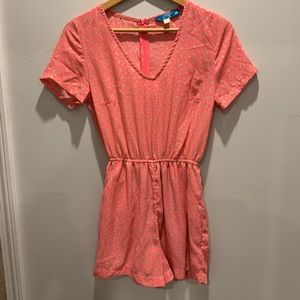 Hot pink romper with pockets!